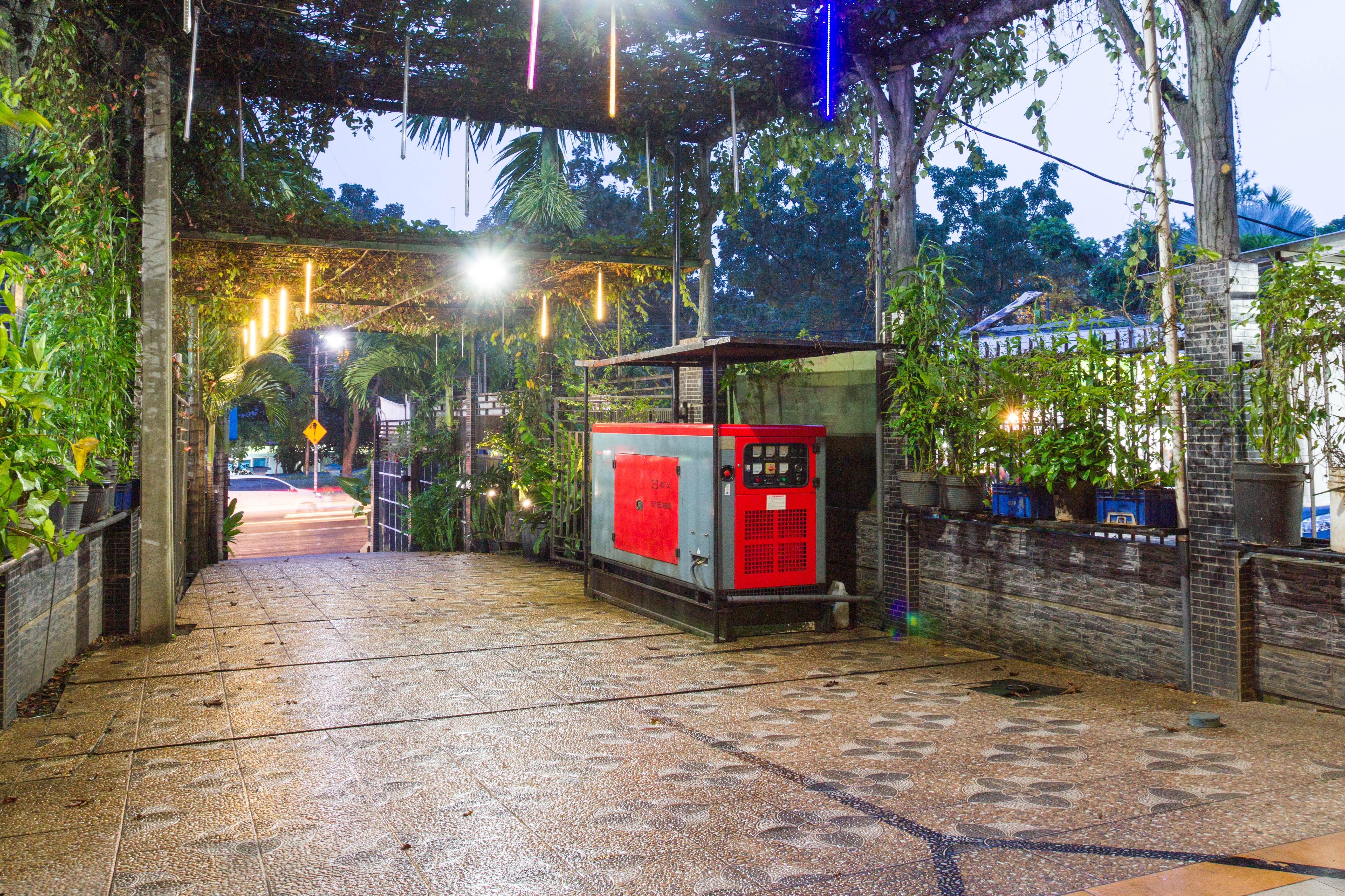 Reddoorz Plus @ Surapati 2 Bandung Exterior photo